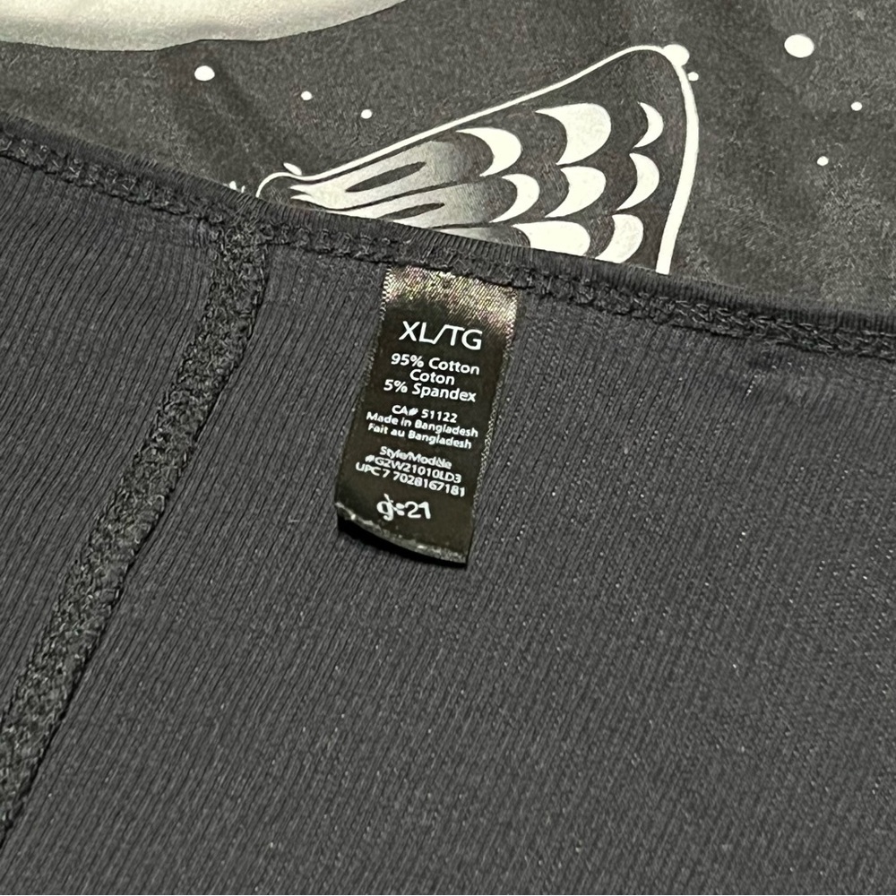 Black Ribbed Thermal Top, XL - Picture 4 of 6